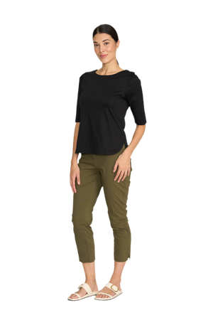 Foil Fuss Free Taper Trapeze Capri Pant in Kelp