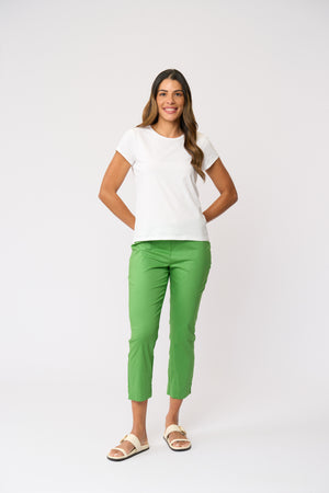 Foil Fuss Free Taper Trapeze Capri Pant in Le Palma