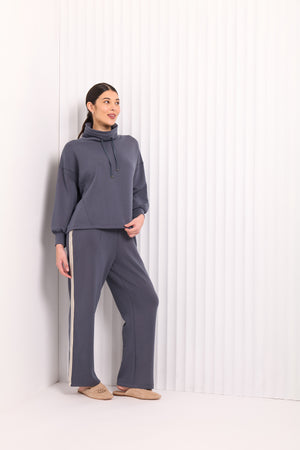 Foil Suite Dream Jogger in Slate