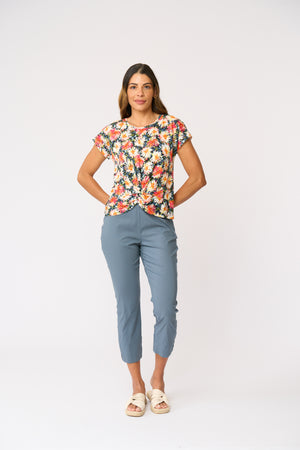 Foil Fuss Free Taper Trapeze Capri Pant in Ocean View