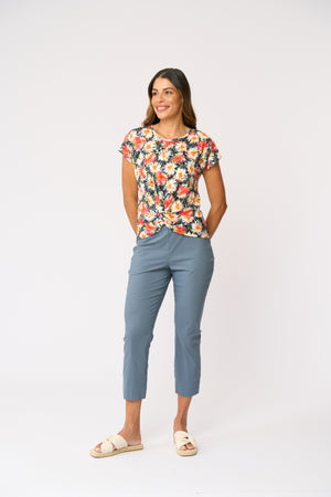 Foil Fuss Free Taper Trapeze Capri Pant in Ocean View