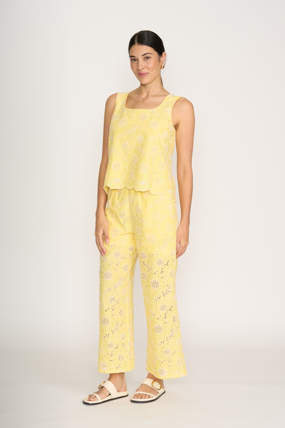 Foil Juicy Details Pant in Yellow Flower