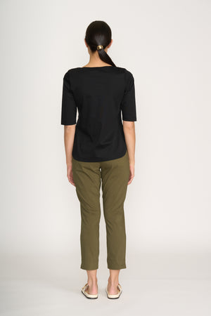 Foil Fuss Free Taper Trapeze Capri Pant in Kelp