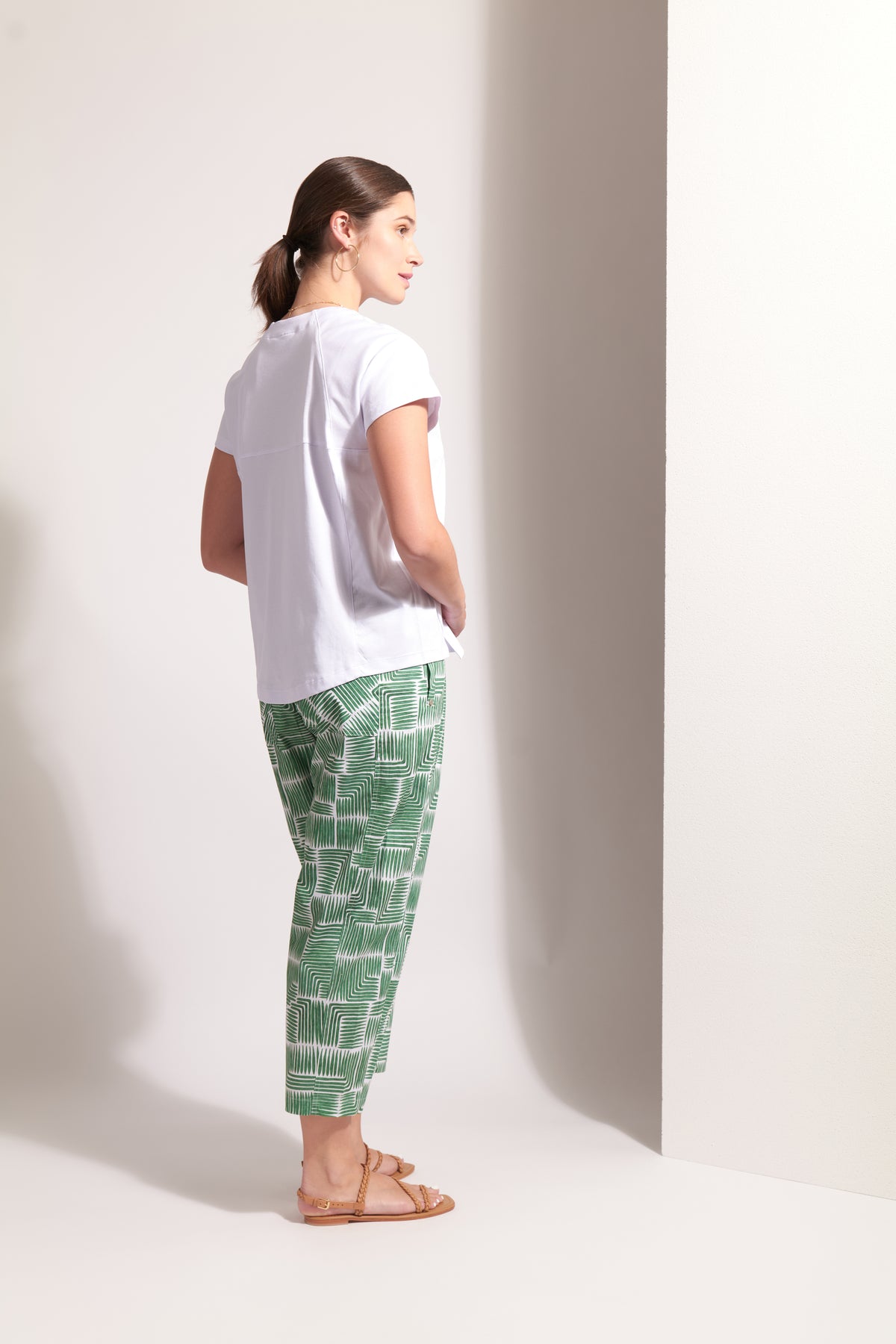 Foil Under Control Top in White