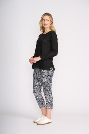 Foil Fuss Free Taper Trapeze Capri Pant in Nu Boheme Print