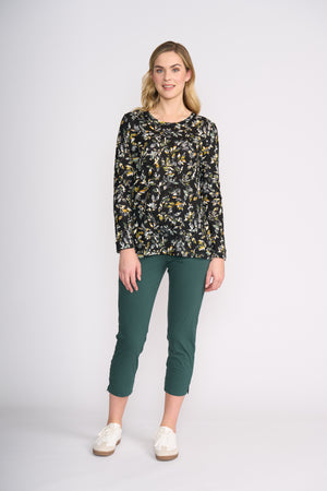 Foil Fuss Free Taper Trapeze Capri Pant in Sea Moss