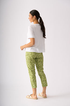 Foil Fuss Free Taper Trapeze Capri Pant in Meadow Print