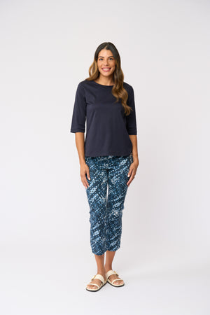Foil Fuss Free Taper Trapeze Capri Pant in Dreamweaver Print