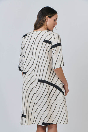 Naturals by O & J Linen Swing Dress in Isobars