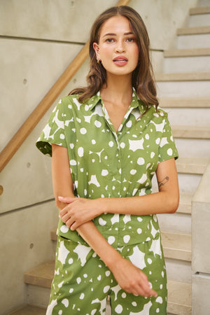 Naturals by O & J Shirt in Moss Barnacles