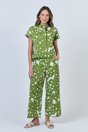 Naturals by O & J Shirt in Moss Barnacles