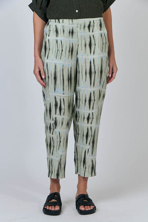 Naturals by O & J Linen Crop Pants in Exposure