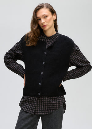 LD&CO Knitwear Ribbed vest in Black