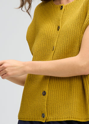 LD&CO Knitwear Ribbed vest in Ochre