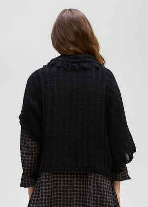 LD&CO Knitwear in Shrug With Pin in Black