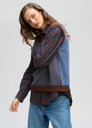 LD&CO Knitwear Pattern Vest in Denim