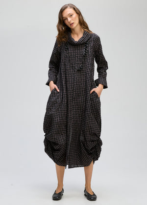 LD&CO Knitwear Poker Dot Dress in Black Spot
