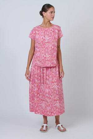 Namastai Round Neck Tee in Rose Souk