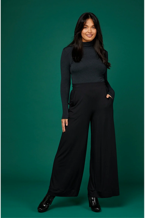 Tani Bella Palazzo Pant in Black