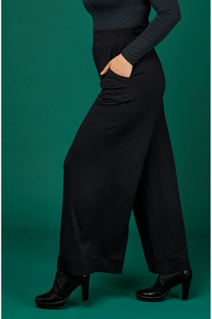 Tani Bella Palazzo Pant in Black