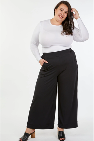 Tani Bella Palazzo Pant in Black