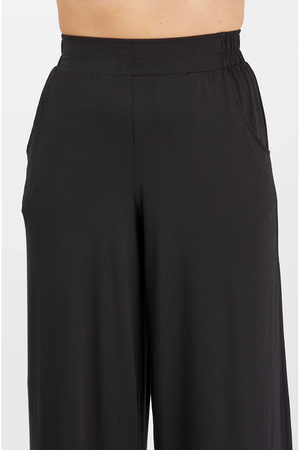 Tani Bella Palazzo Pant in Black