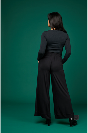 Tani Bella Palazzo Pant in Black