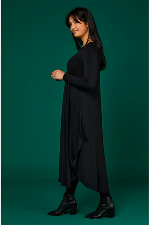 Tani Long Sleeve Tri Dress in Black