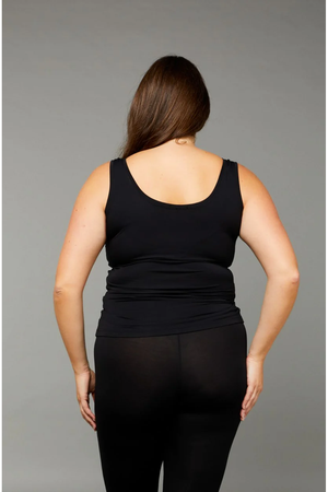 Tani Scoop Neck Fitted Tank Top in plain colours