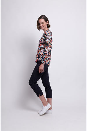 Foil Fuss Free Taper Trapeze Capri Pant in Black