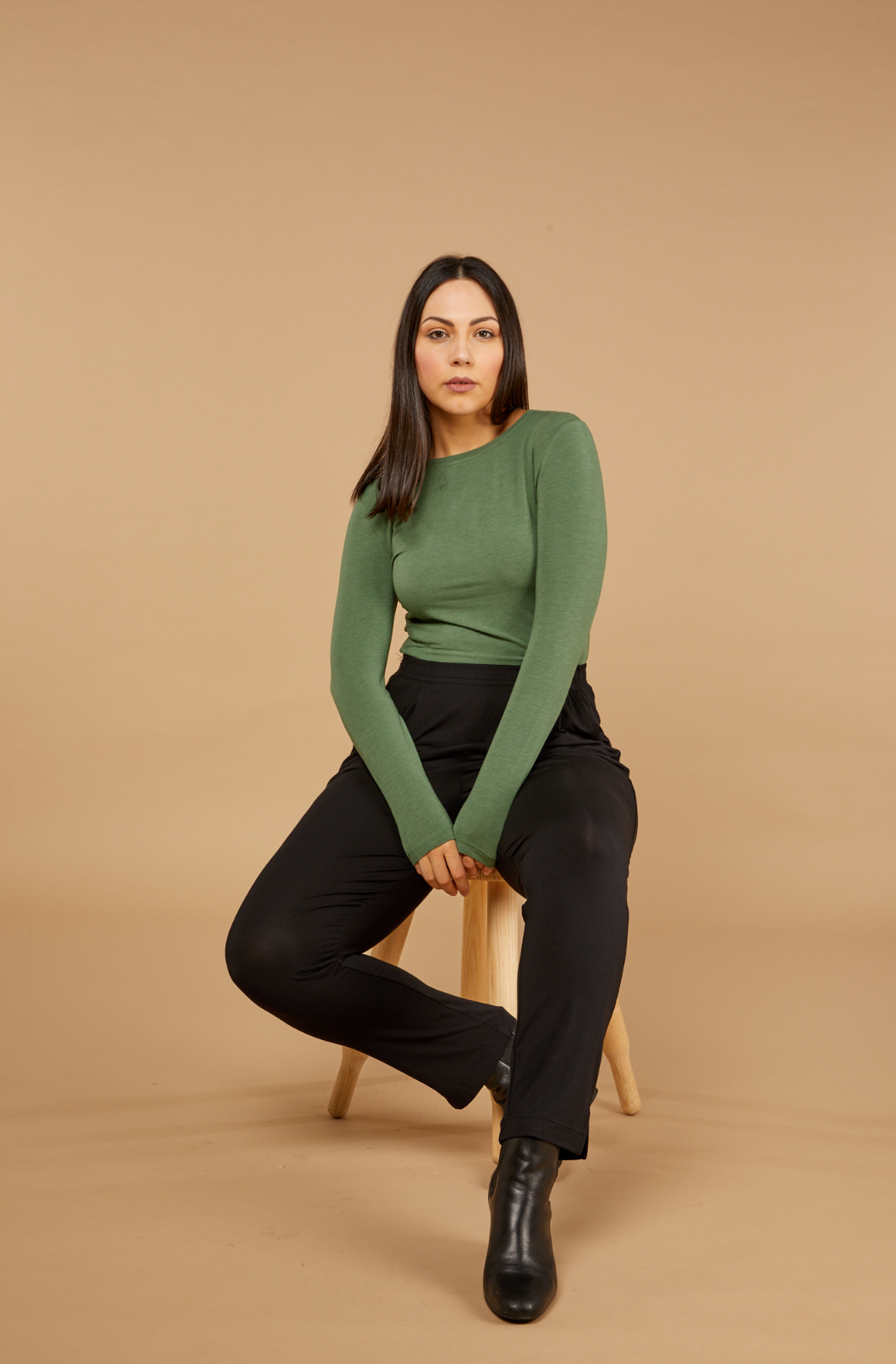 Tani Round neck Long sleeve fitted Tee Top in Sage Marle