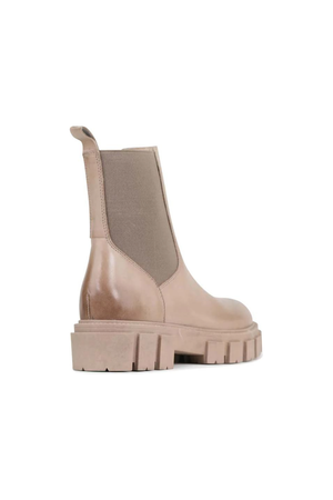 EOS Footwear Feat Boot in Taupe