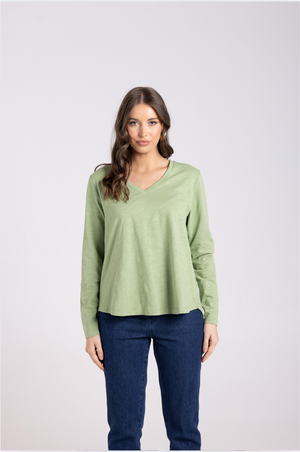 Two-T's Long Sleeve V Neck Tee in Kiwi