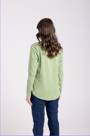 Two-T's Long Sleeve V Neck Tee in Kiwi