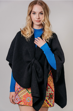 Enhance Accessories Edinburgh Shawl in Black