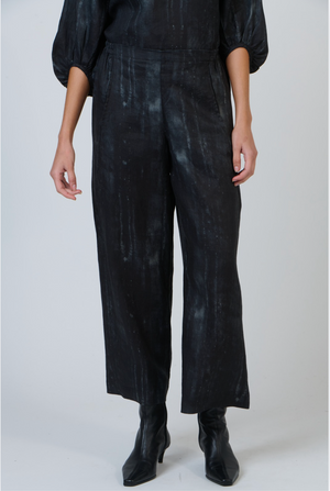 Naturals by O & J Linen Pant in Moonbeam Print