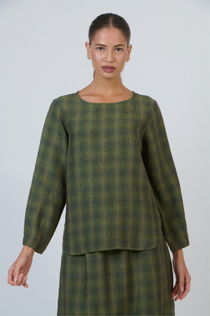 Naturals by O & J Long Sleeve Linen Top in Highlands Check