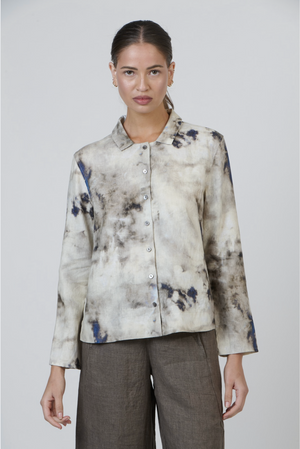 Naturals by O & J Linen Shirt in Emperador Print