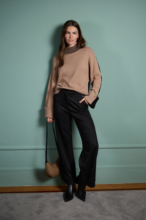 Surkana Two-tone sweater with elastic perkins collar in Beige