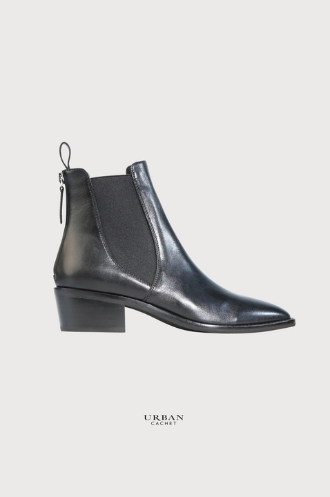 EOS Footwear ILA Boot in Black
