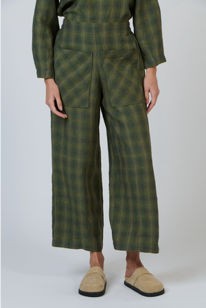 Naturals by O & J Linen Front Patch pocket Pant in Highlands Check