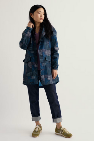 Seasalt Cornwall Packable Raincoat in Inked Patchwork Maritime