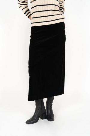 Humidity Billie Cord Skirt in Midnight