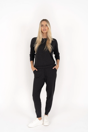 Humidity Merci Pant in Charcoal