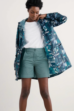Seasalt Cornwall The Pack It Jacket in Marine Forms Lake