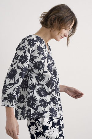 Seasalt Cornwall Poolfield Printed Trousers in Daisy Shadow Inkwell