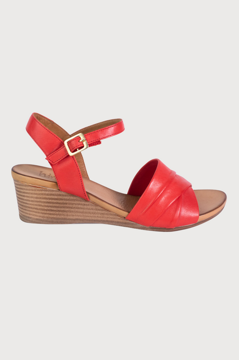 Hinako Clarence Sandal in Red