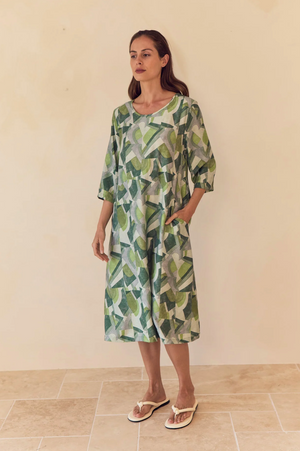 Tirelli Curve Seam Print Dress in Green Geometric