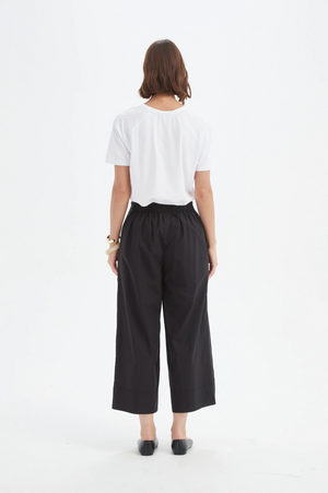 Tirelli Classic Lyocell Pant in Black