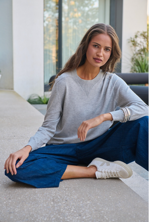 Olive et Julie Long Sleeve Round Neck Fine Knit Top in Sardine